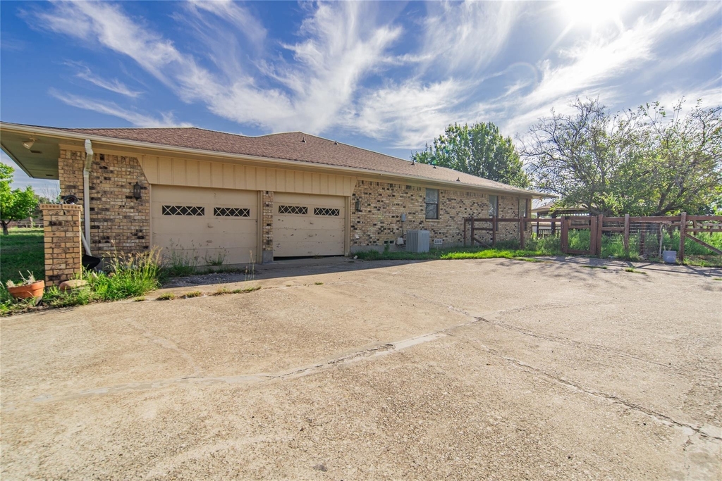 4320 Hickox Road - Photo 33