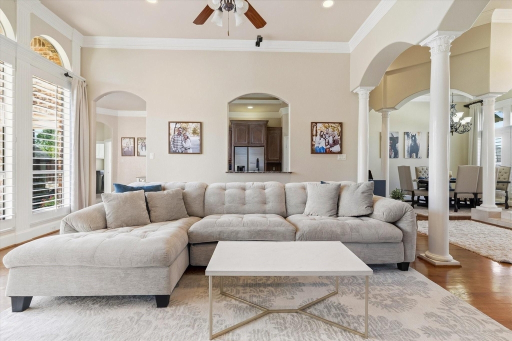 8200 Edgemont Court - Photo 14