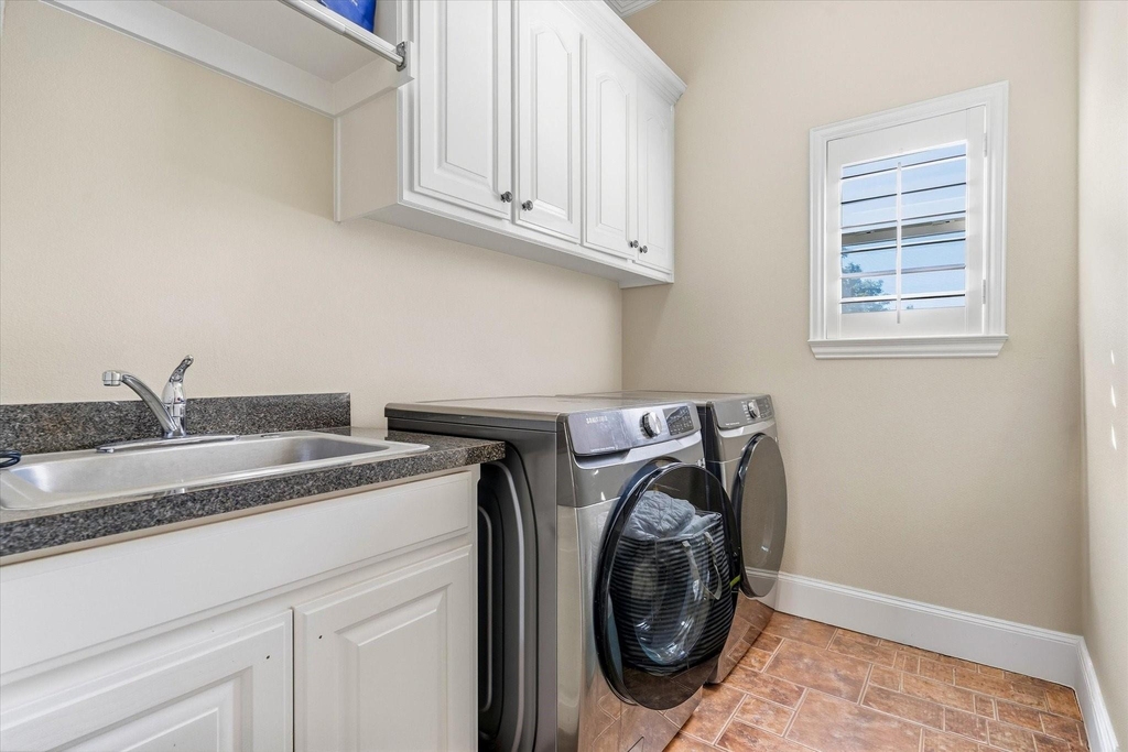 8200 Edgemont Court - Photo 30