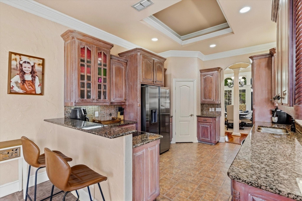 8200 Edgemont Court - Photo 10