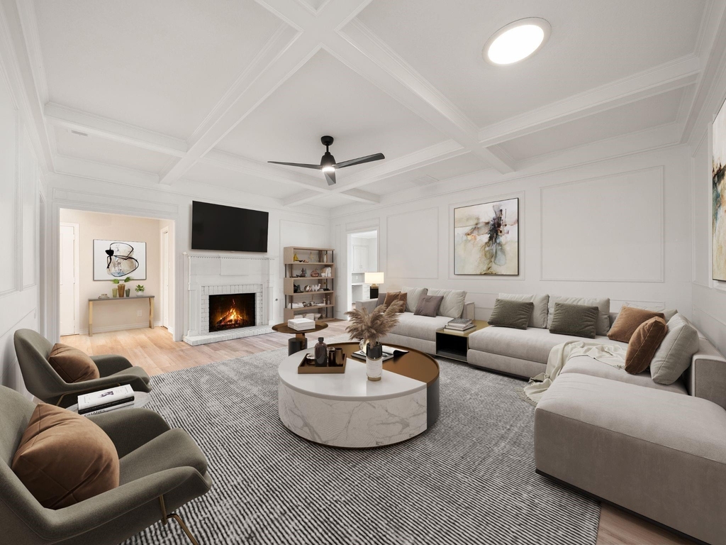 306 Westpark Drive N - Photo 3