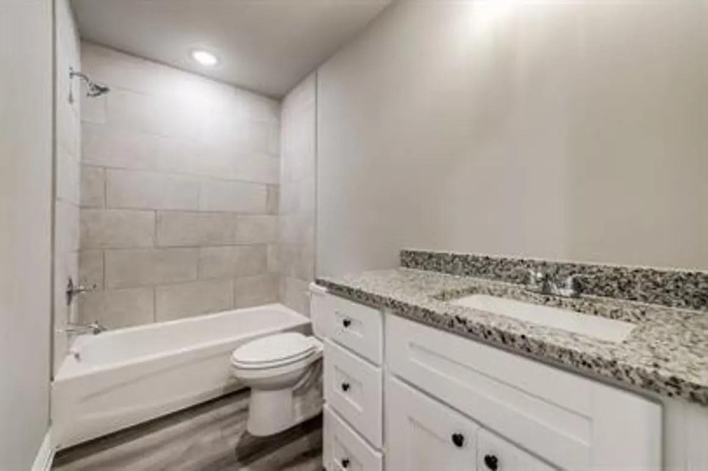 1118 Oak Drive - Photo 6