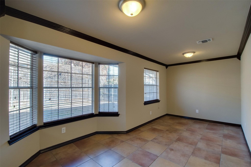 5605 Trails Edge Drive - Photo 12
