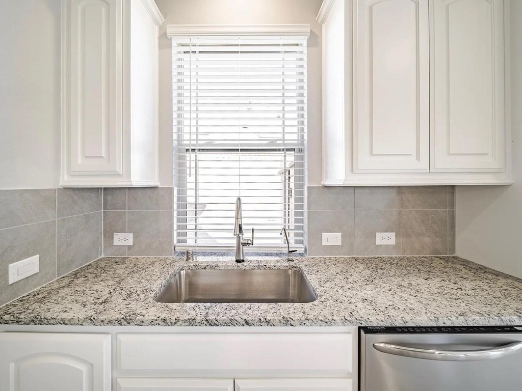 3420 Cotton Mill Road - Photo 8