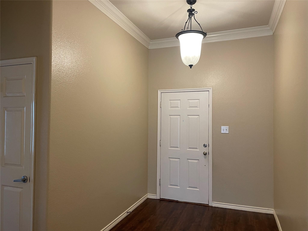 1208 Lazy Lane - Photo 3