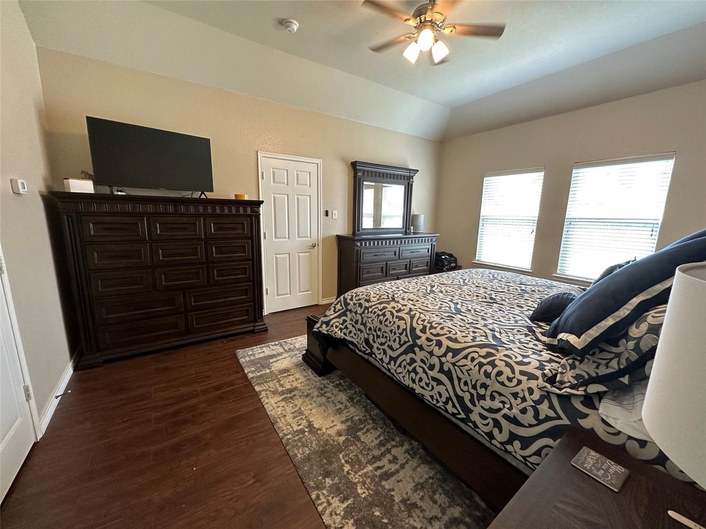 1208 Lazy Lane - Photo 19