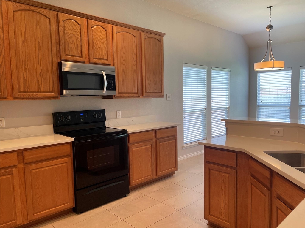 1208 Lazy Lane - Photo 16