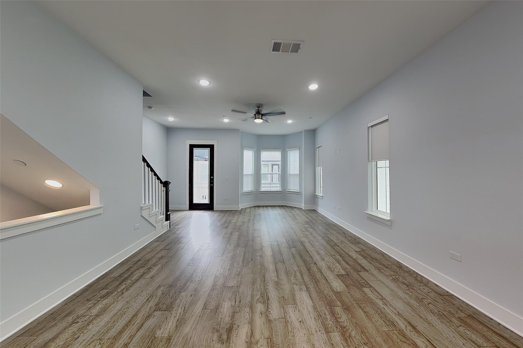 217 S Village Way - Photo 7