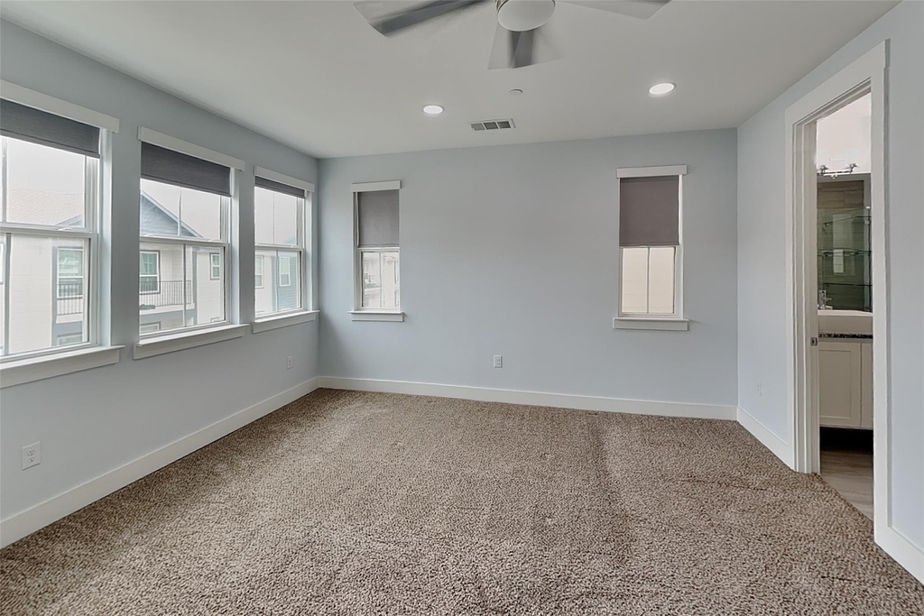 217 S Village Way - Photo 8