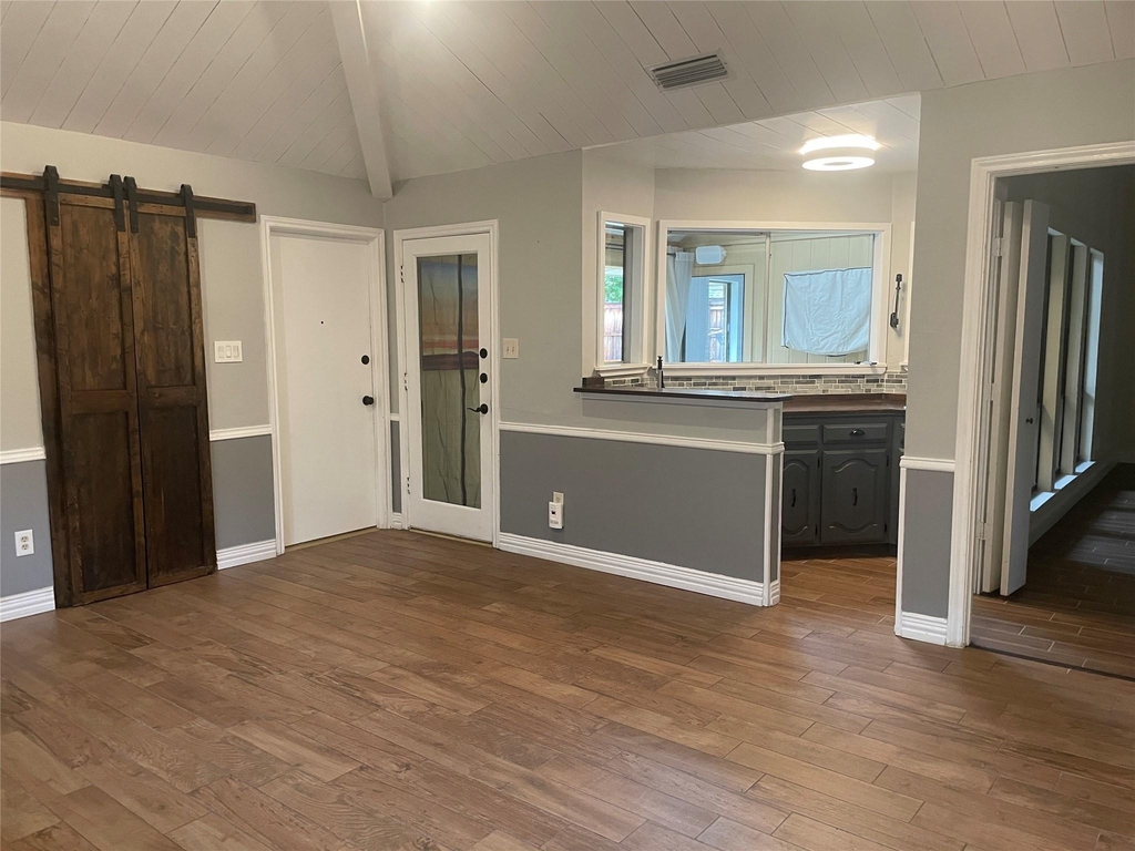 12112 Cross Creek Drive - Photo 10