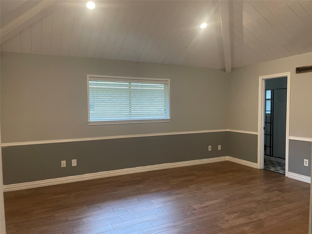 12112 Cross Creek Drive - Photo 14