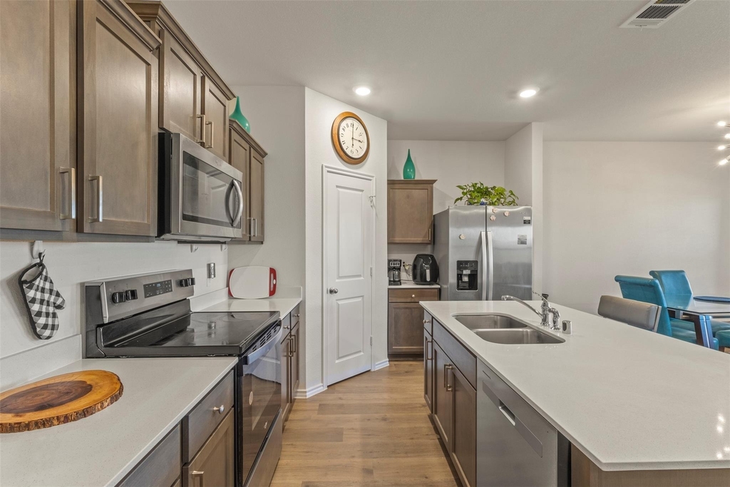 1437 Millstead Rill Drive - Photo 9