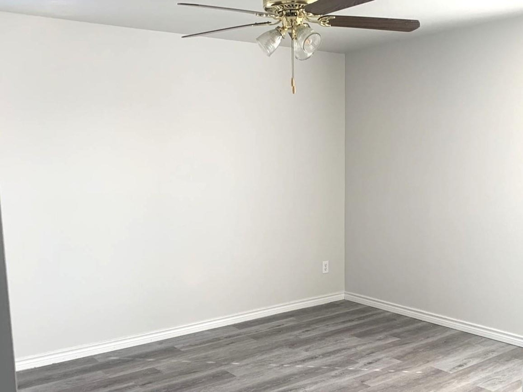 2011 Limestone Drive - Photo 8