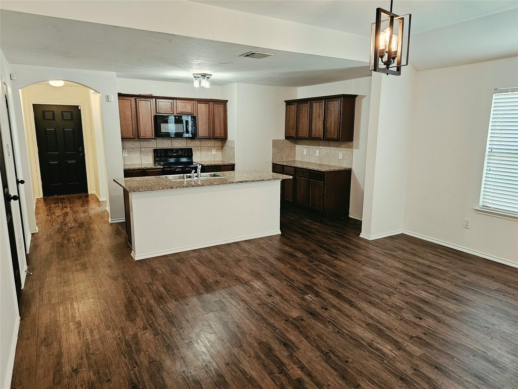 1412 Meadow Creek Drive - Photo 7