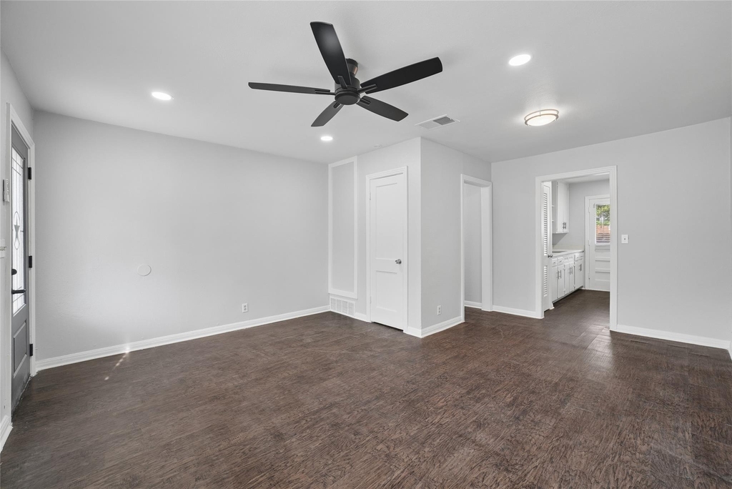 2333 Bird Street - Photo 10