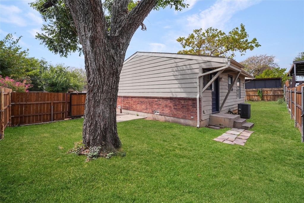 2333 Bird Street - Photo 25