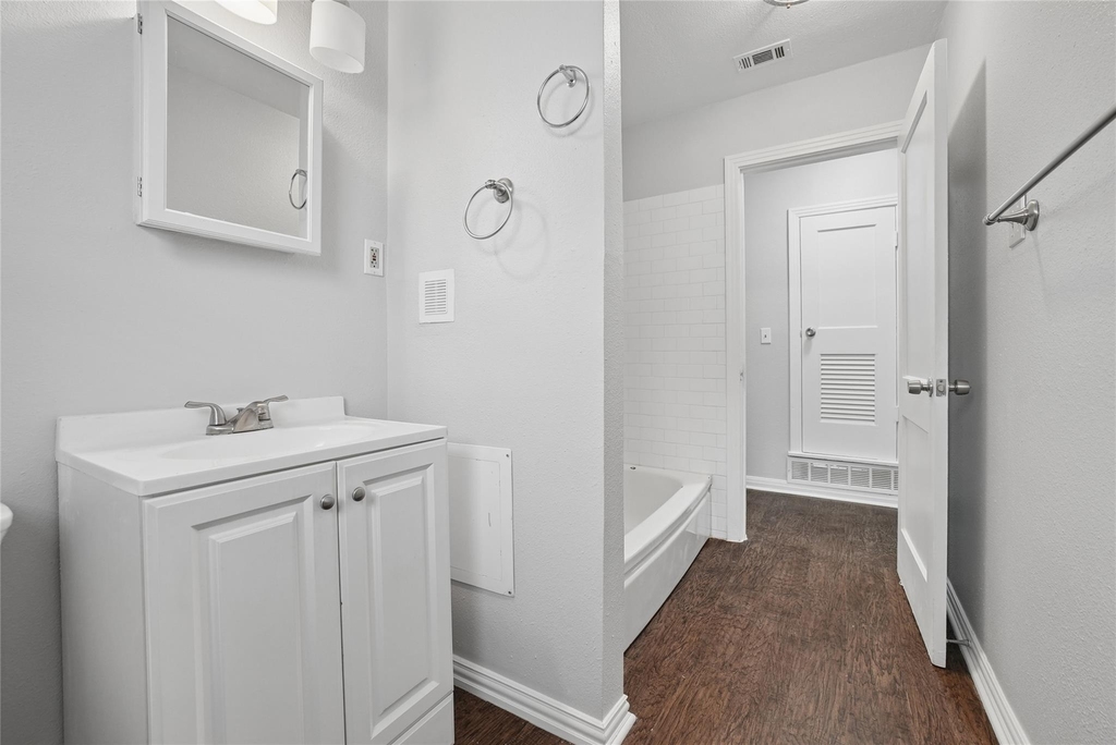 2333 Bird Street - Photo 24