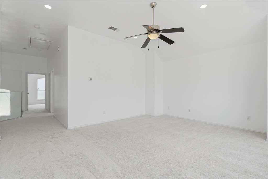 5001 Spicewood Drive - Photo 22