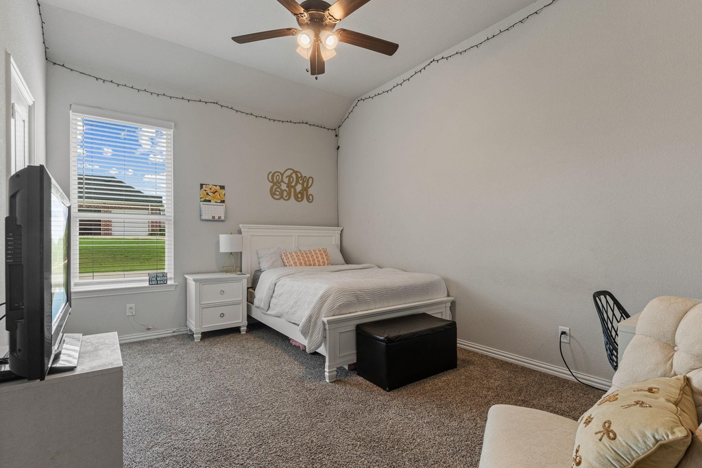 1089 Emilia Drive - Photo 35