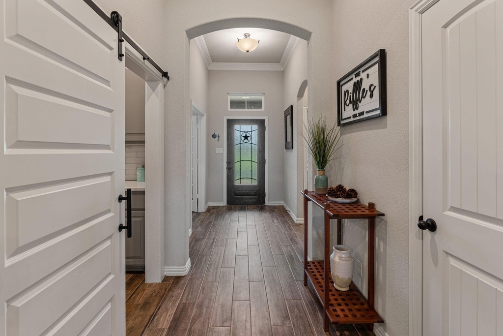 1089 Emilia Drive - Photo 5