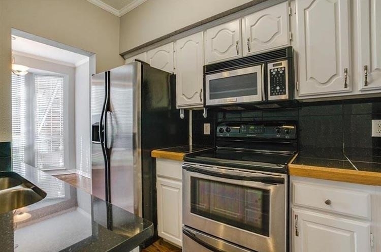 6318 Richmond Avenue - Photo 8