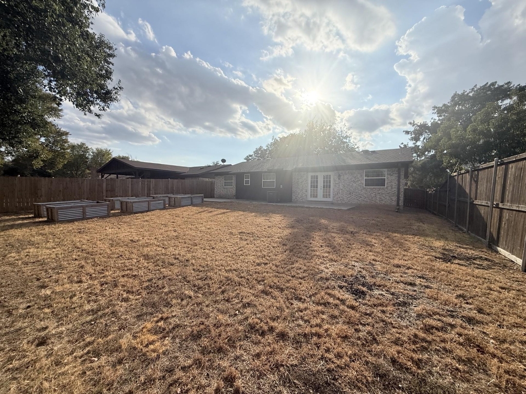 2704 Springlake Court - Photo 14