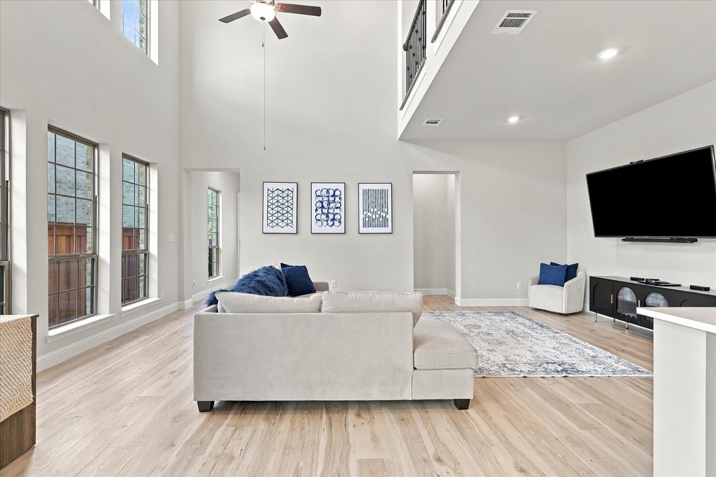 3567 Honeycutt Drive - Photo 8