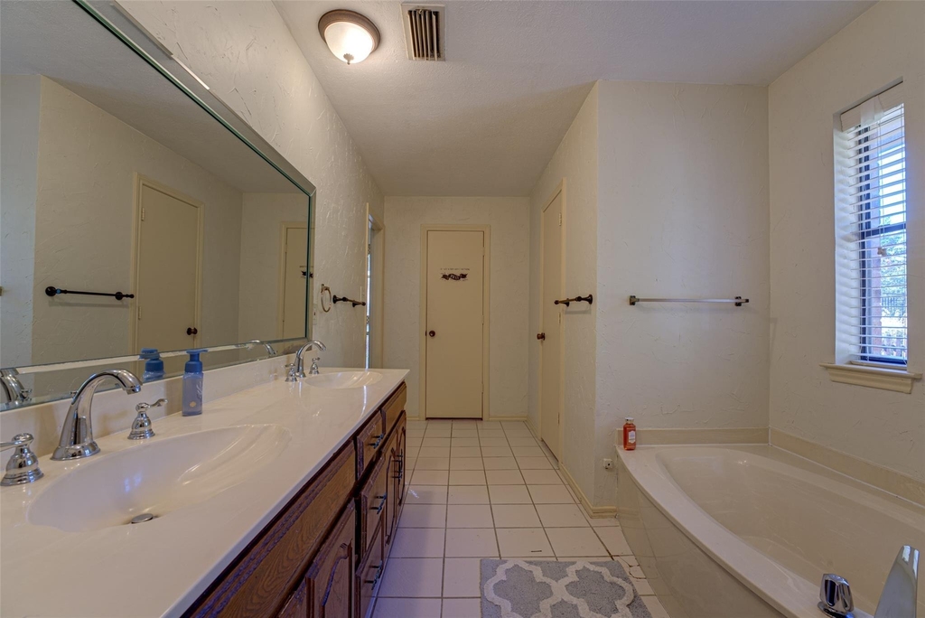 10 Cypress Court - Photo 9