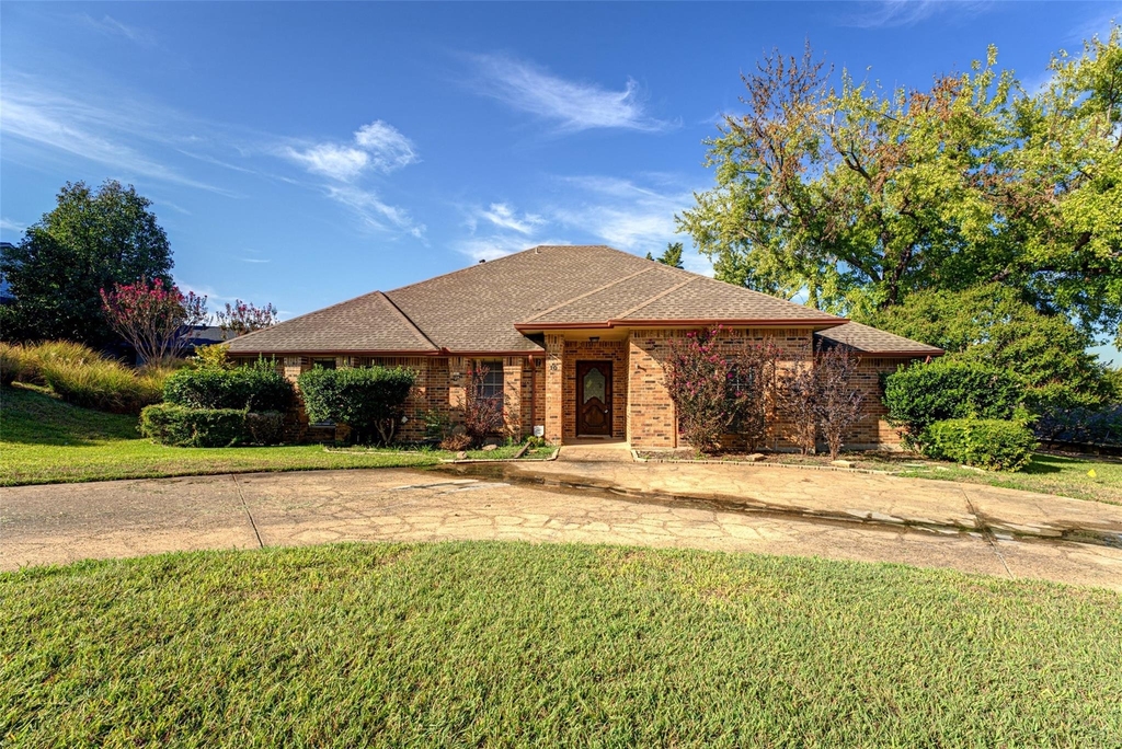 10 Cypress Court - Photo 0