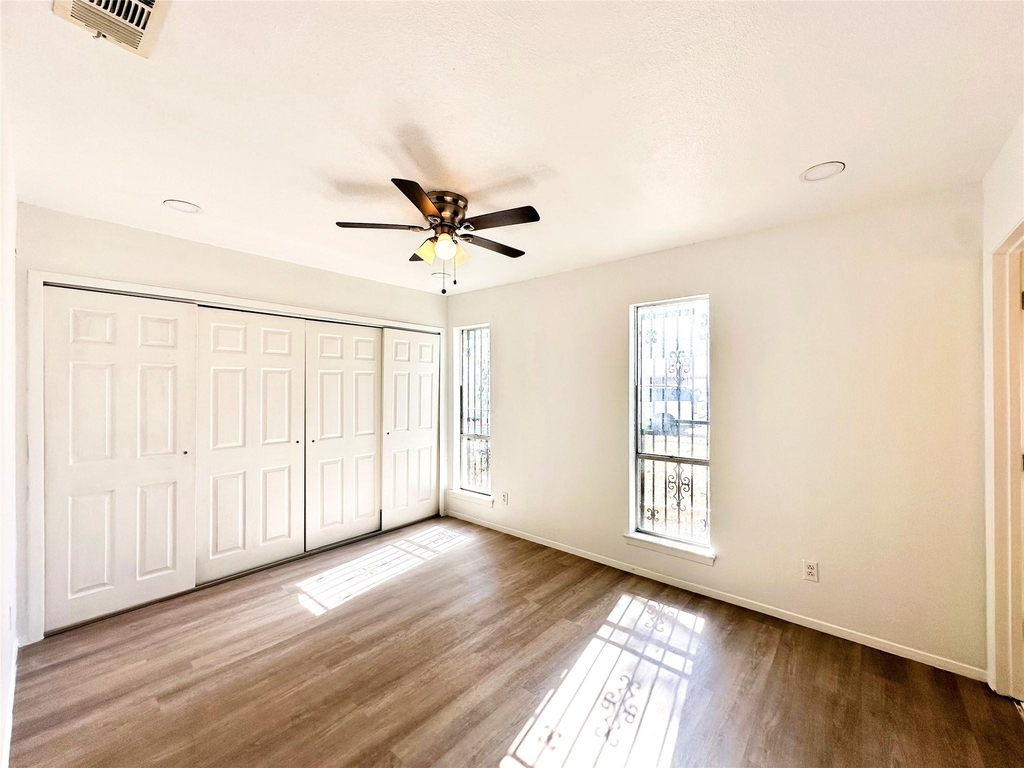 1035 Timberview Drive - Photo 11