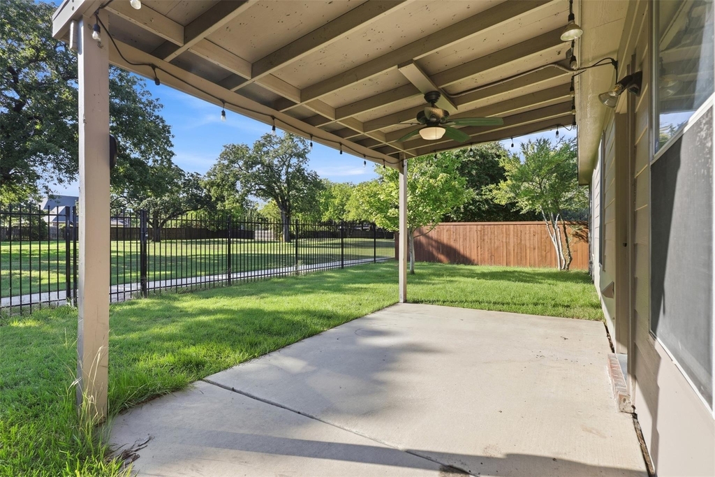 315 Londonderry Lane - Photo 32