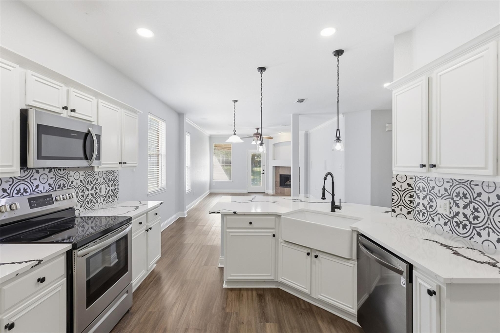 315 Londonderry Lane - Photo 13