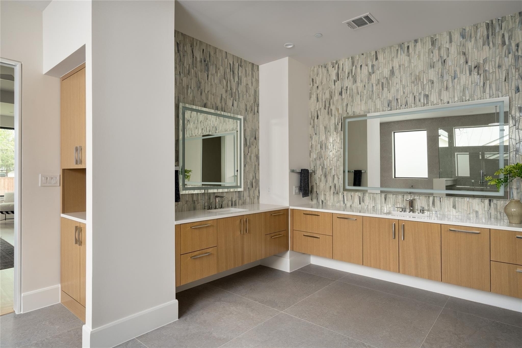 7522 Midbury Drive - Photo 21