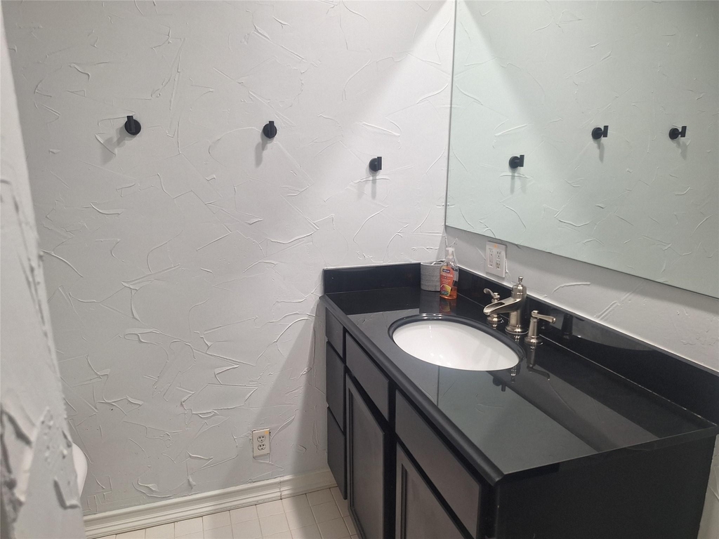 6131 Bandera Avenue - Photo 25