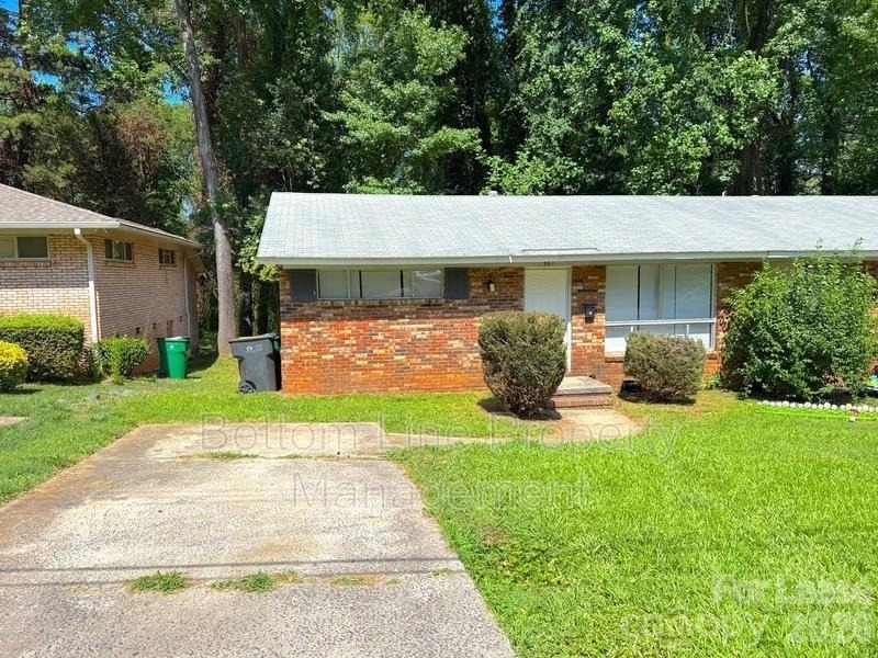 561 Blendwood Drive - Photo 0