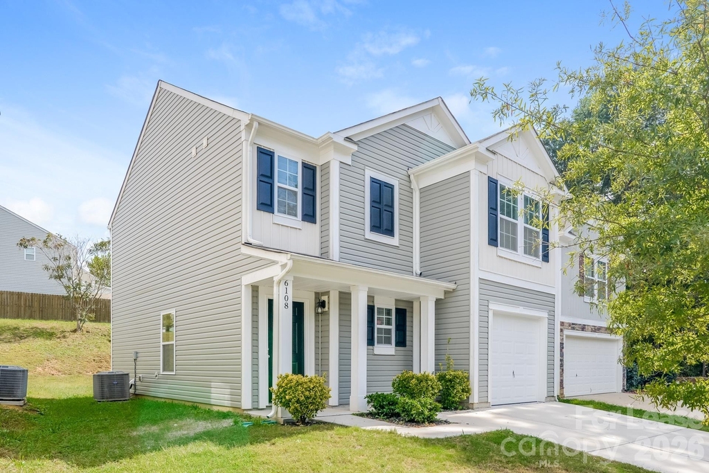 6108 Fazenda Drive - Photo 2