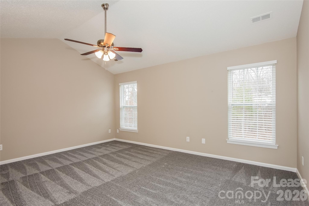 4019 Balsam Street - Photo 14