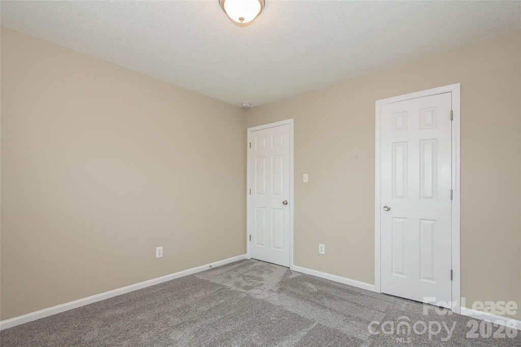 4019 Balsam Street - Photo 9