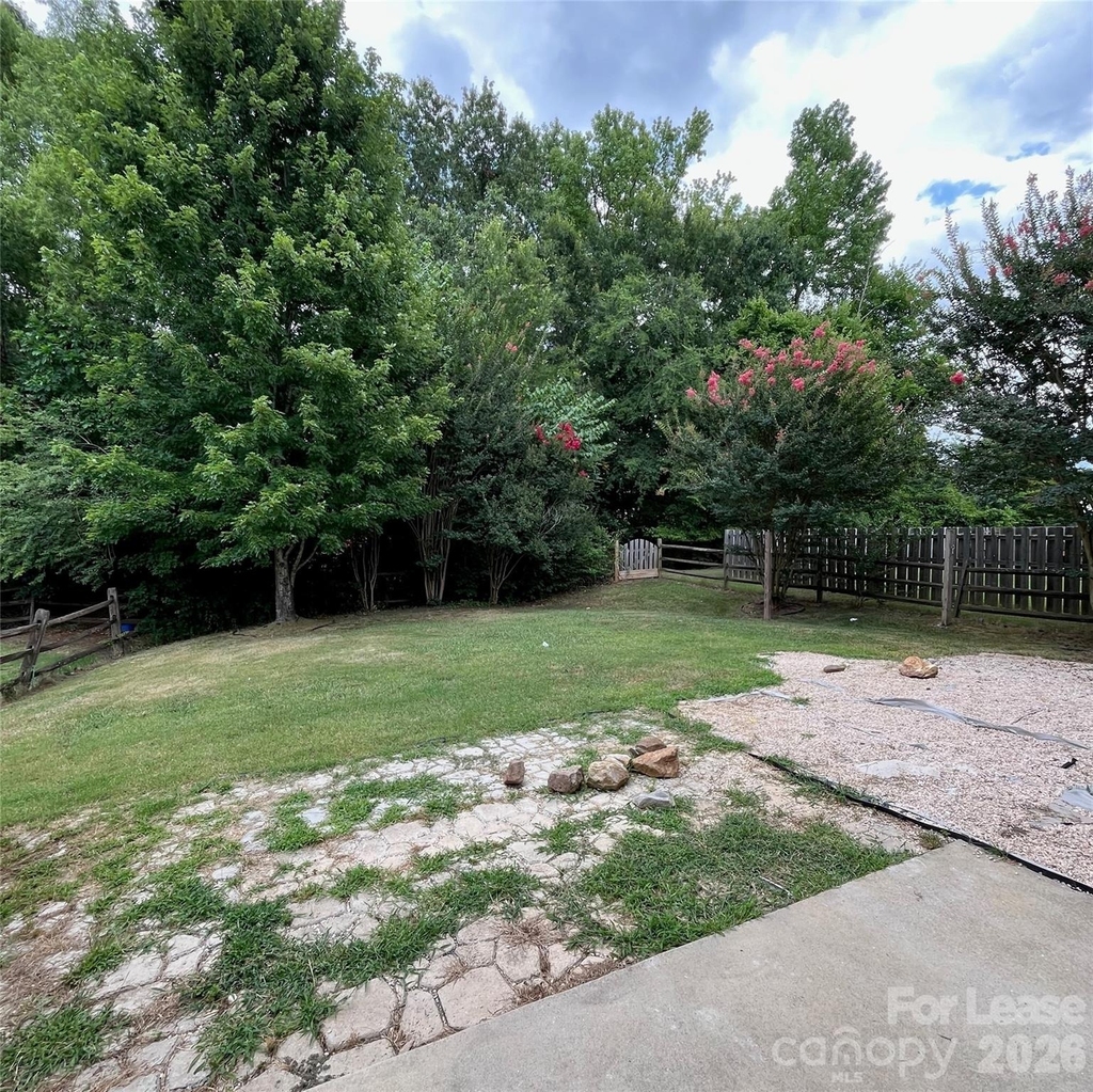 15315 Edgewater Forest Lane - Photo 34