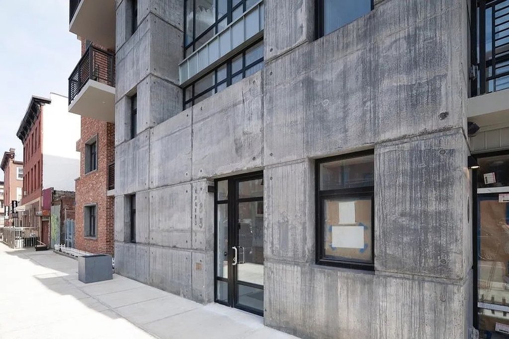 85 Rogers Avenue - Photo 7