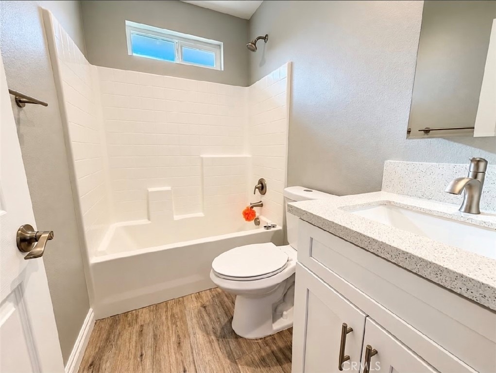 1663 Hawthorne St - Photo 13