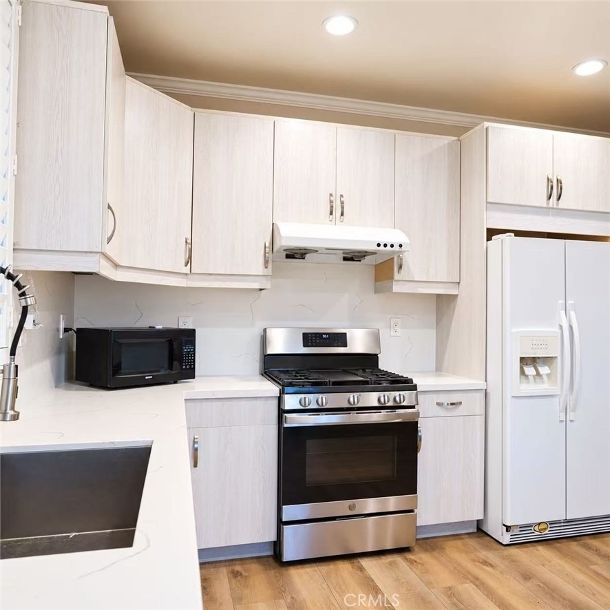 1831 Orange Grove Rd - Photo 3