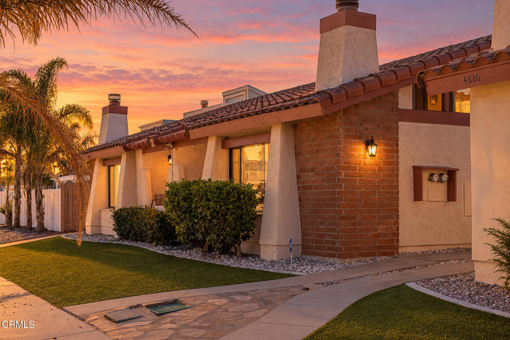 4812 Dunes Street - Photo 0