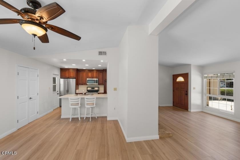 22901 Leadwell Street - Photo 11