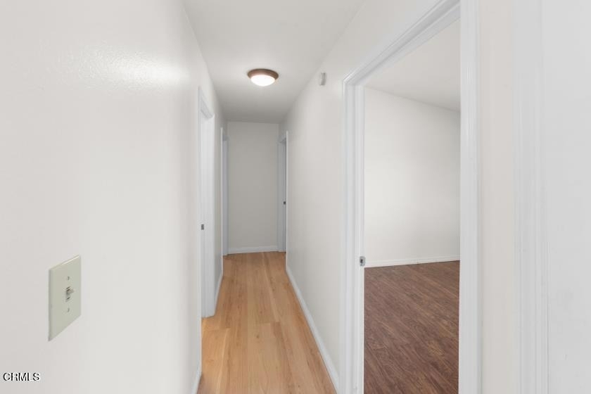 22901 Leadwell Street - Photo 15