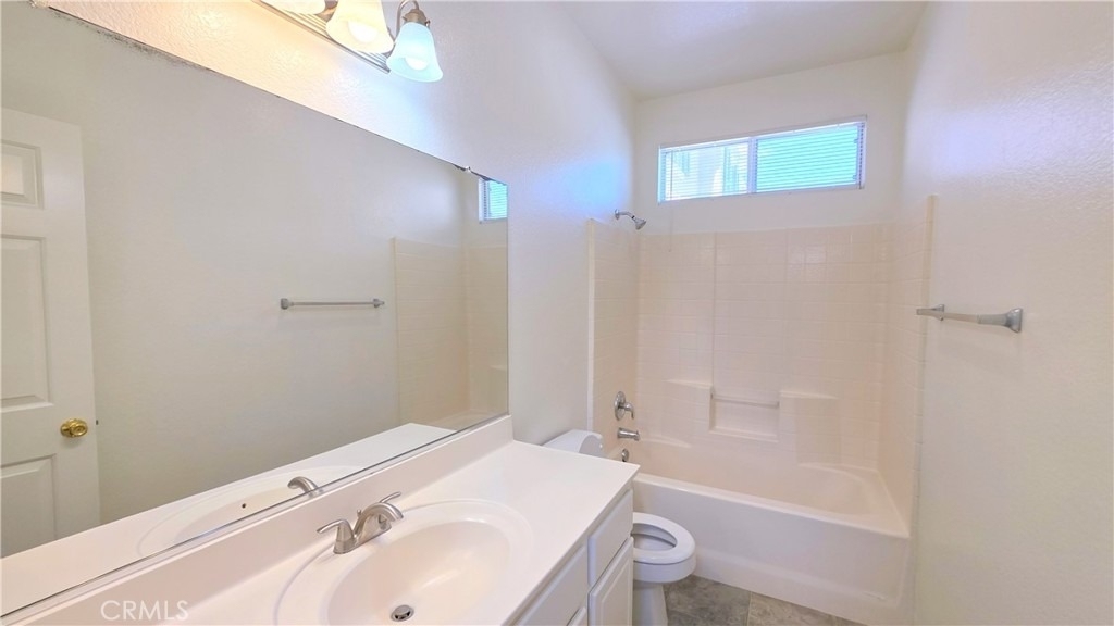 3196 Hannover Street - Photo 15