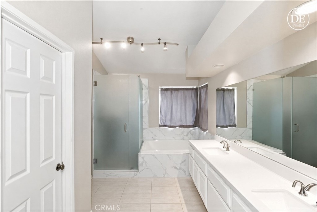 7560 Santa Lucia - Photo 2