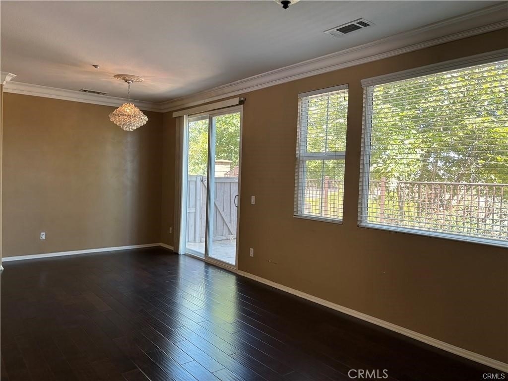 31124 Strawberry Tree - Photo 4