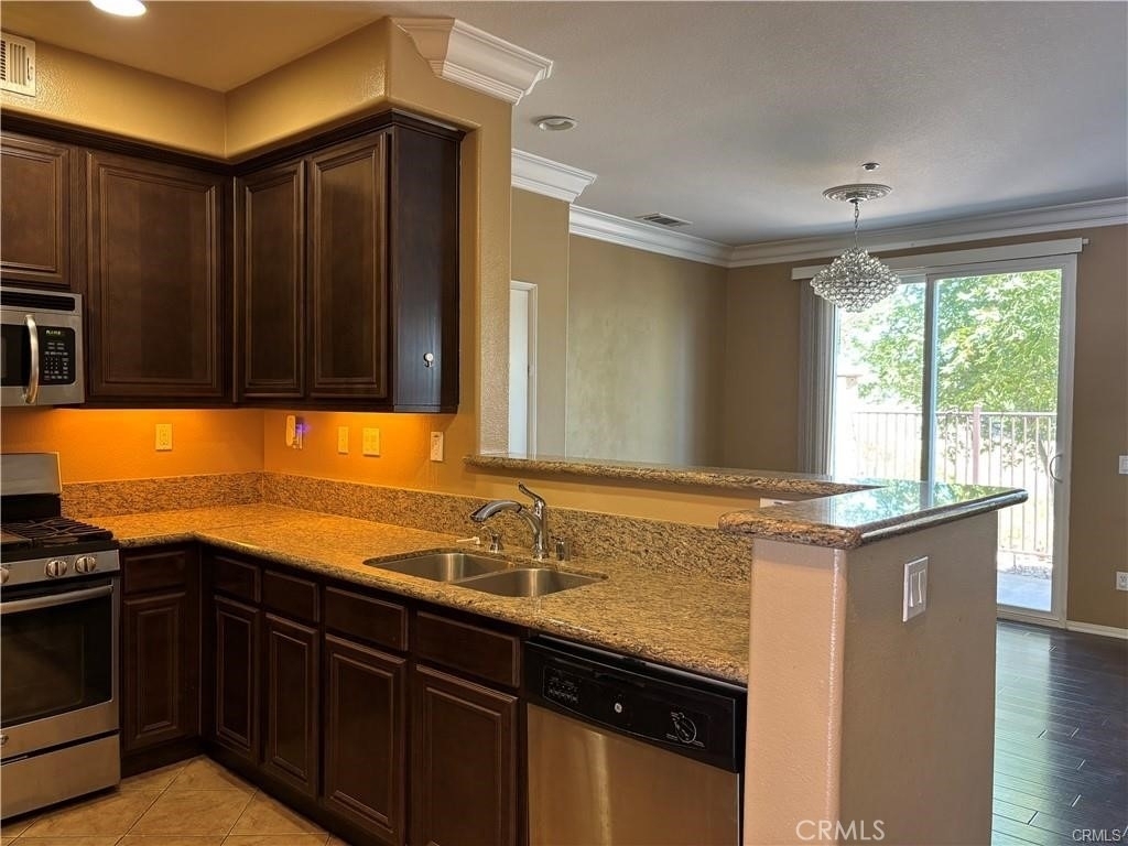 31124 Strawberry Tree - Photo 6
