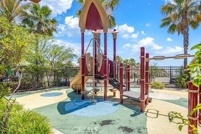 809 El Paseo - Photo 24